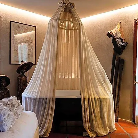 La Bursch Hotel